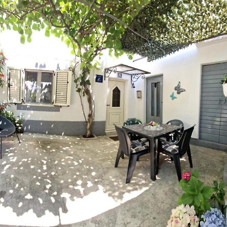 Apartman Perina Trogir Bagian luar foto