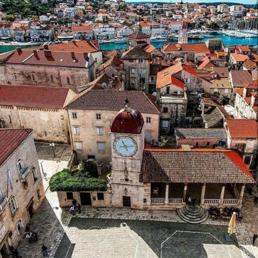 Apartman Perina Trogir Bagian luar foto